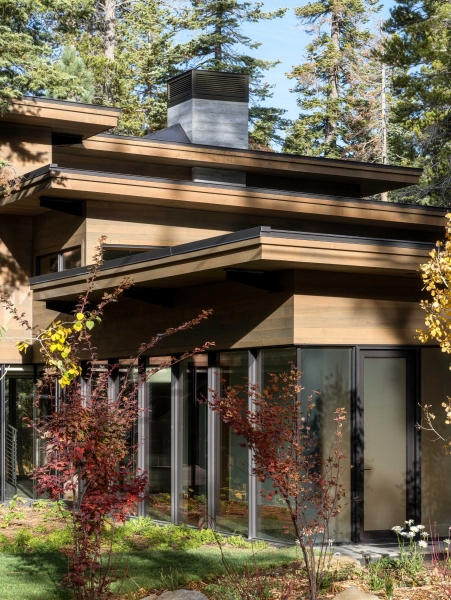 An Intentionally Muted Yet Refined Palette Of Natural Materials For A Home In Lake Tahoe