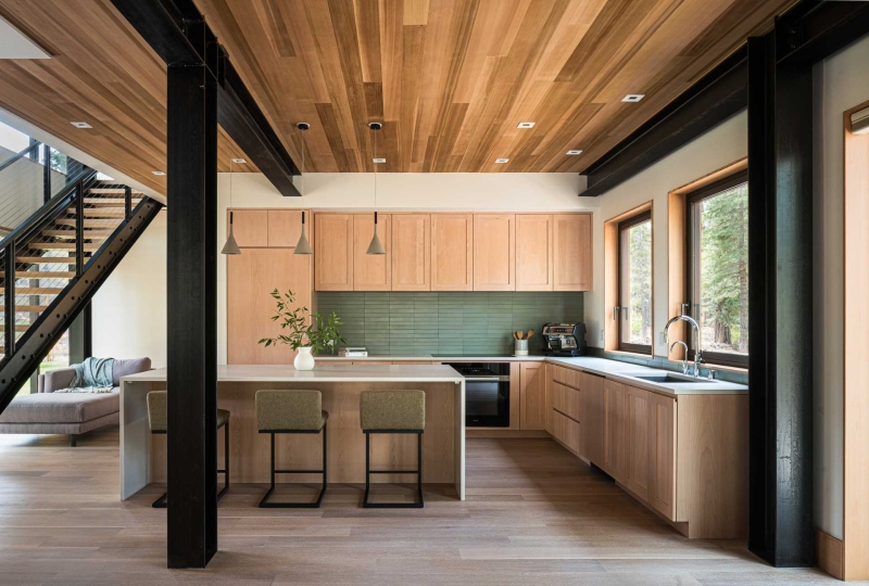 An Intentionally Muted Yet Refined Palette Of Natural Materials For A Home In Lake Tahoe