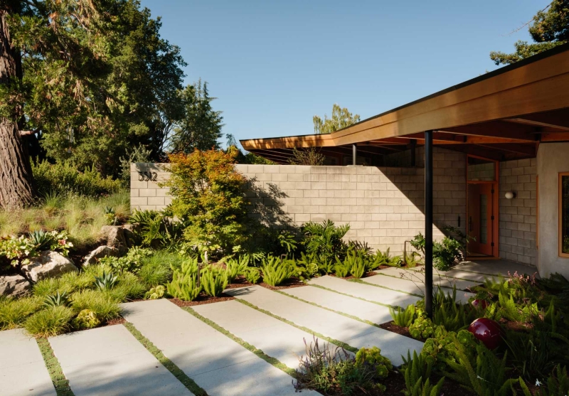 Before + After - An Extensive Remodel & Addition For This Mid-Century Modern Home