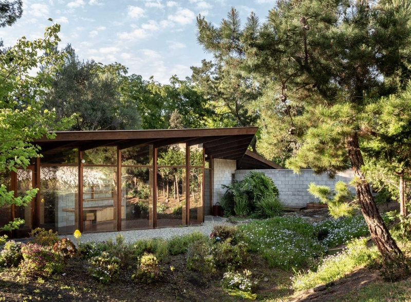 Before + After - An Extensive Remodel & Addition For This Mid-Century Modern Home