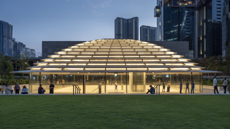 Norman Foster’s Vision Shines as Apple Opens Landmark Store in Malaysia