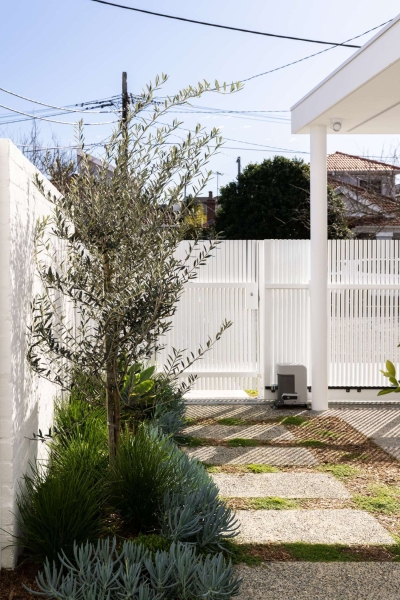 Before and After: A Brick Home's Coastal Makeover