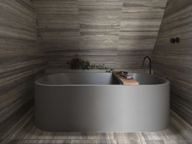 Dark Meets Light in This Moody, Skylit Toronto Home