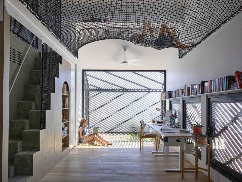 How A Wood Screen Turned This Home Extension Into A Design Showpiece