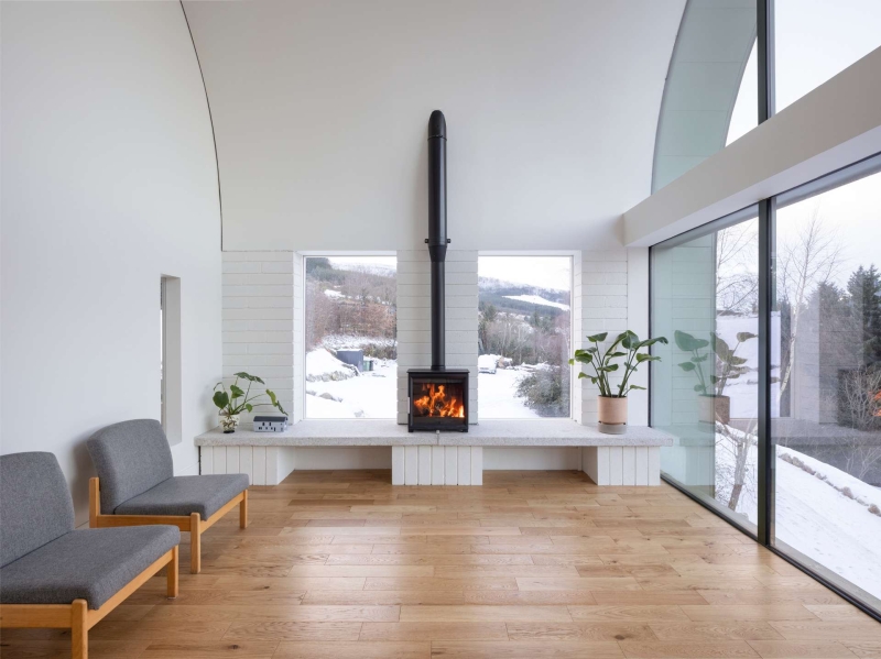 Inside a Quietly Modern Home Inspired by Rural Sheds
