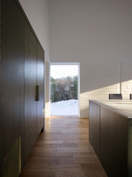 Inside a Quietly Modern Home Inspired by Rural Sheds