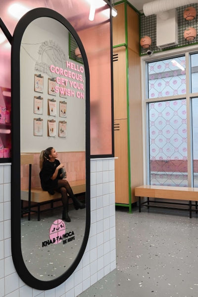 This bubble tea shop looks like a mini basketball court