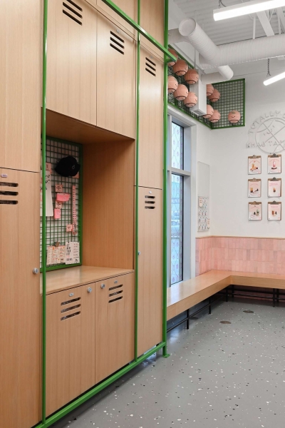 This bubble tea shop looks like a mini basketball court