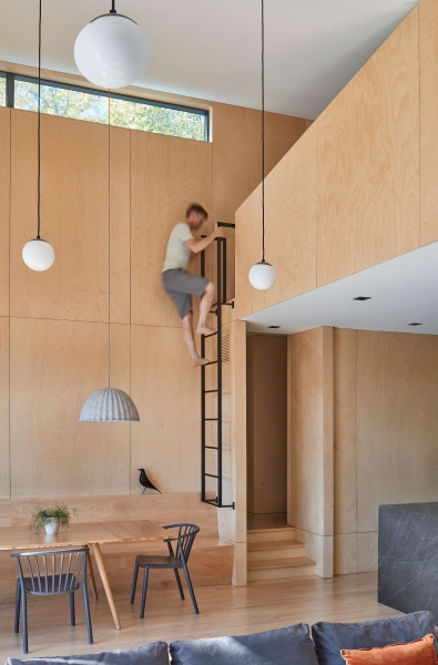 This Cabin Blends So Well With Nature, You Might Miss It