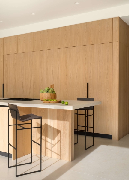 This Home Looks Minimal, But It’s Full of Subtle Emotion