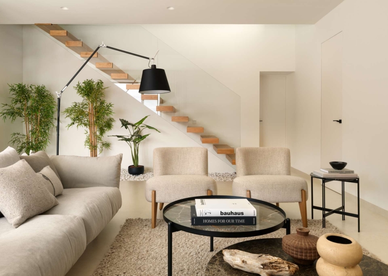 This Home Looks Minimal, But It’s Full of Subtle Emotion