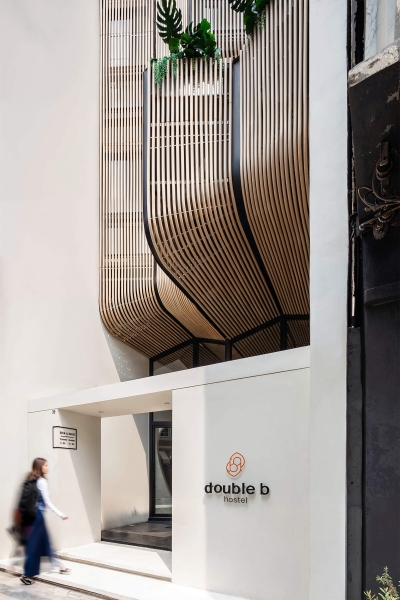 A Sculptural Facade Hides One Of This City's Most Tranquil Stays