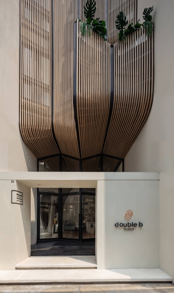 A Sculptural Facade Hides One Of This City's Most Tranquil Stays