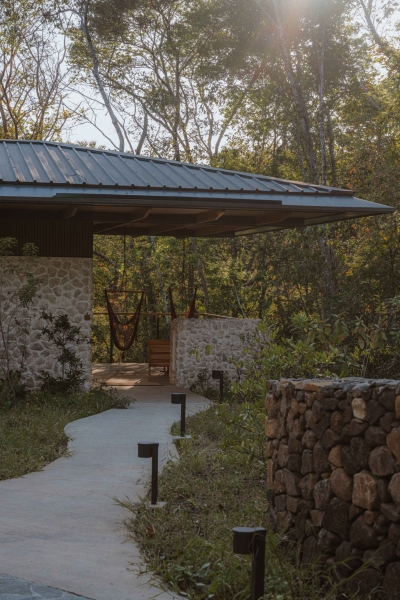 A Serene Costa Rican Retreat That Touches the Treetops