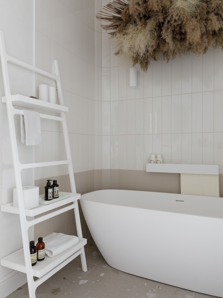 A Weekend Apartment That Embodies the Philosophy of Happiness