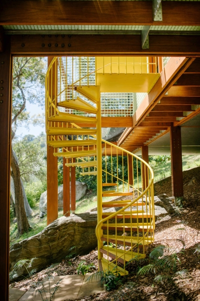 Above the Ground, Among the Leaves: A Modest Prefab Timber Home in the Trees