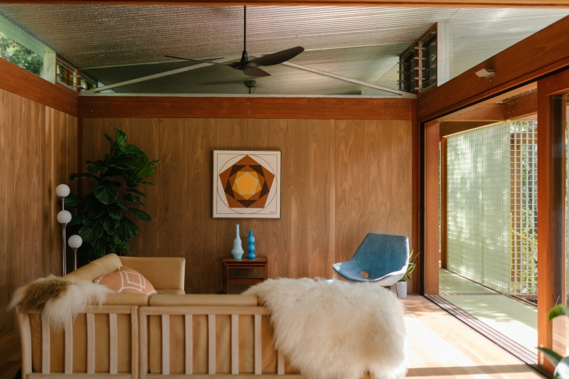 Above the Ground, Among the Leaves: A Modest Prefab Timber Home in the Trees
