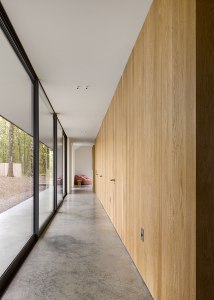 Exploring A House and Barn Where Raw Materials Meet Scenic Views
