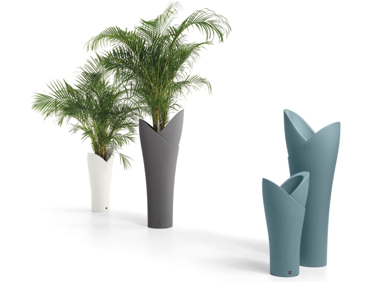 Sculpting stories in sustainable outdoor design