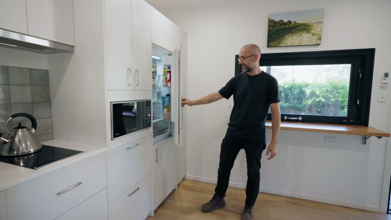 See Inside A Thoughtful Modular Container Home in Australia