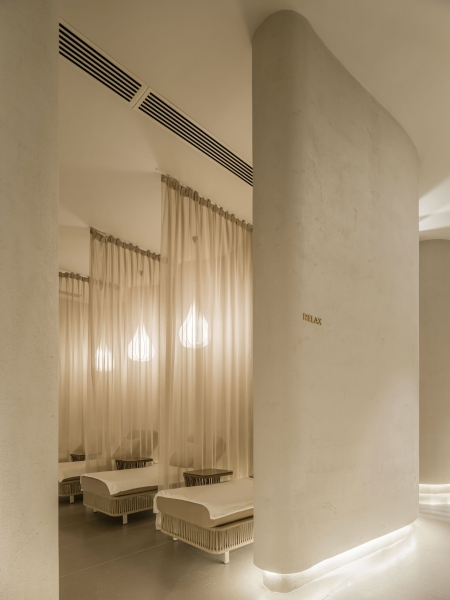 Step Inside a Spa That Feels Like It Was Carved by Nature