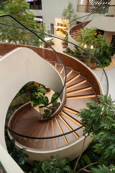 Step Inside This Indoor Garden Dining Plaza Filled With Plants And Pathways
