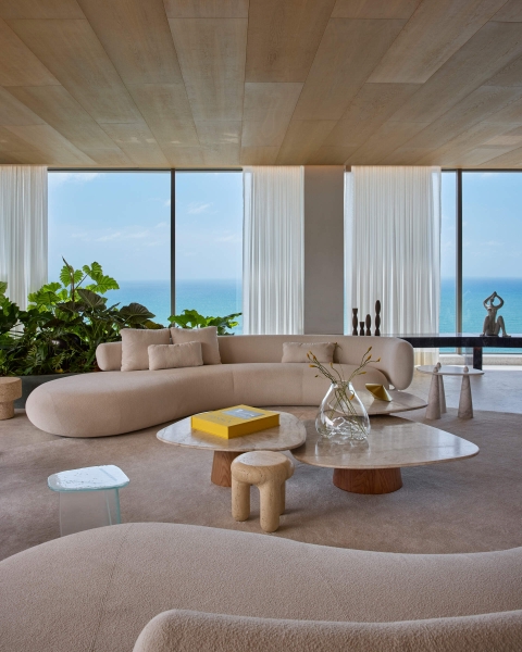 The Horizon Shapes Every Room Inside This Apartment