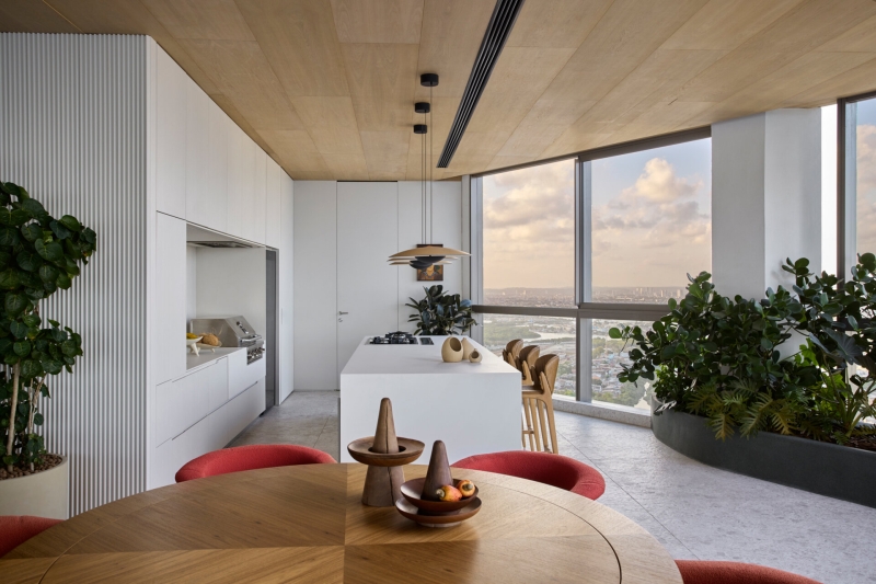 The Horizon Shapes Every Room Inside This Apartment