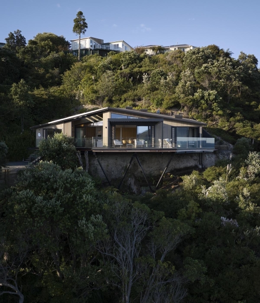 The Ocean Is Just Below: A Home That Hangs Off The Edge Of A Cliff