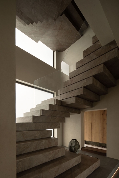This Quiet Home Is All About Living Slowly and Fully
