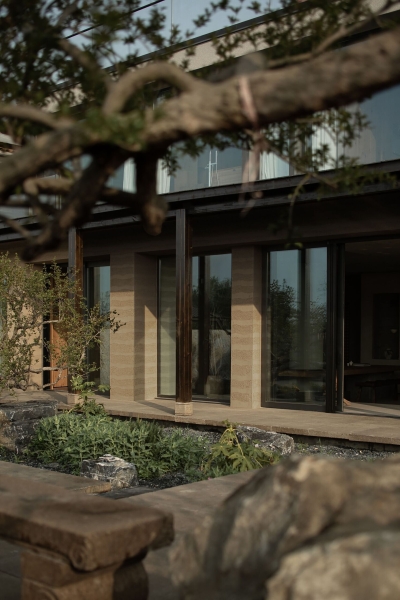 This Quiet Home Is All About Living Slowly and Fully