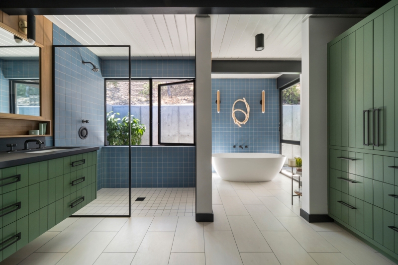 A Mid-Century Modern Home Reimagined for a Family in California
