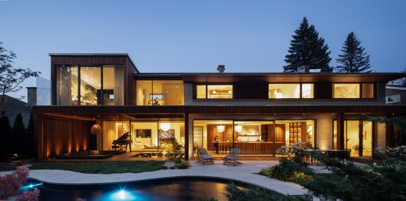 A Mid-Century Modern Home Renovation with Asian and Nordic Influences