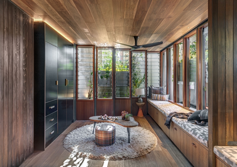 From Old Victorian Shopfront to Sustainable City Home with Solar Panels and Rooftop Garden