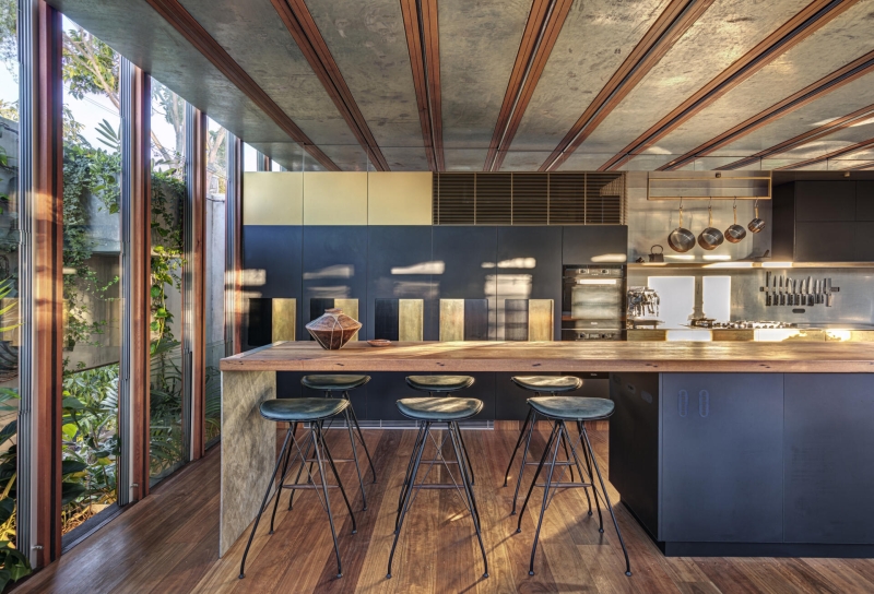 From Old Victorian Shopfront to Sustainable City Home with Solar Panels and Rooftop Garden