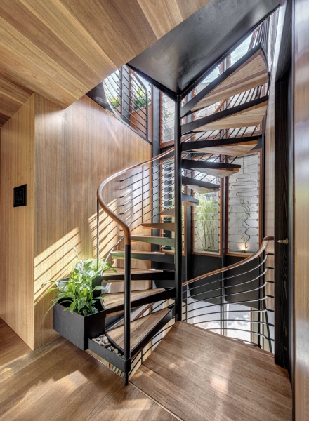 From Old Victorian Shopfront to Sustainable City Home with Solar Panels and Rooftop Garden
