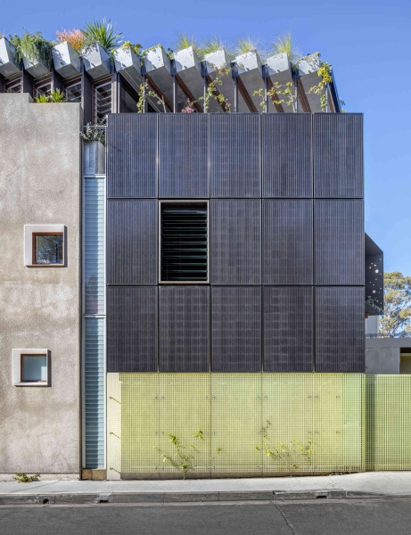From Old Victorian Shopfront to Sustainable City Home with Solar Panels and Rooftop Garden