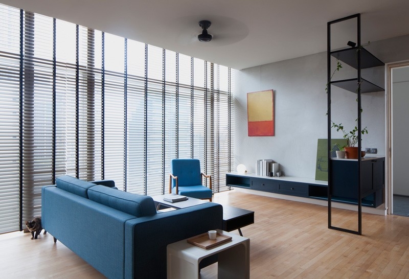 How Two Bold Colors Transformed This Apartment