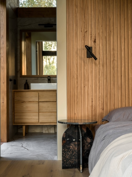 Inside a Japandi-Inspired Home That Balances Nature, Texture, and Light