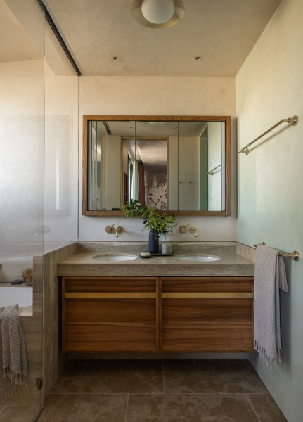 Modern Craftsmanship Meets Family Living in This Rebuilt California Home