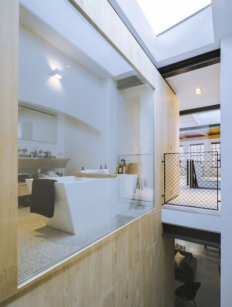 Take a Look Inside This Former Workshop Turned Modern Loft