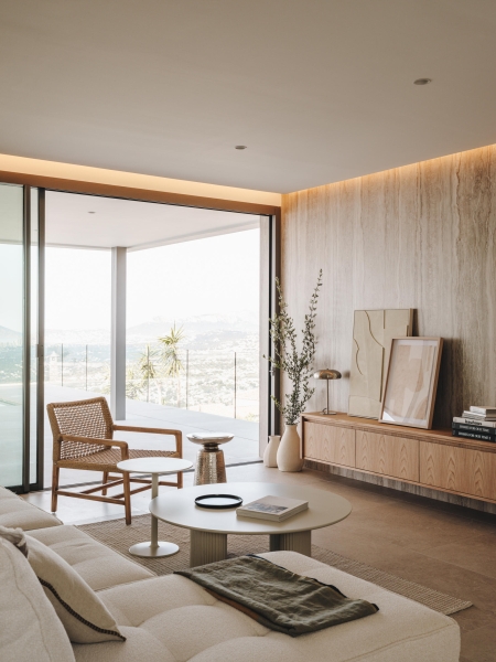 The Clean Crisp Design of This Home Is Pure Zen