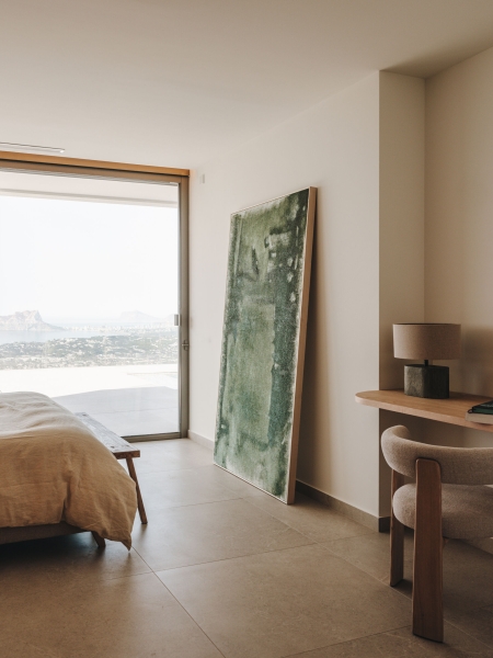 The Clean Crisp Design of This Home Is Pure Zen