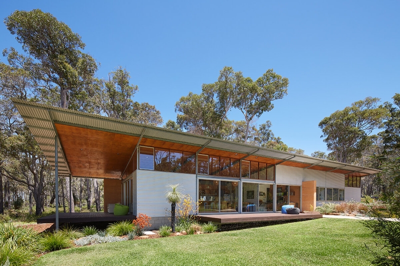The Clever Design Behind This Modern Forest House