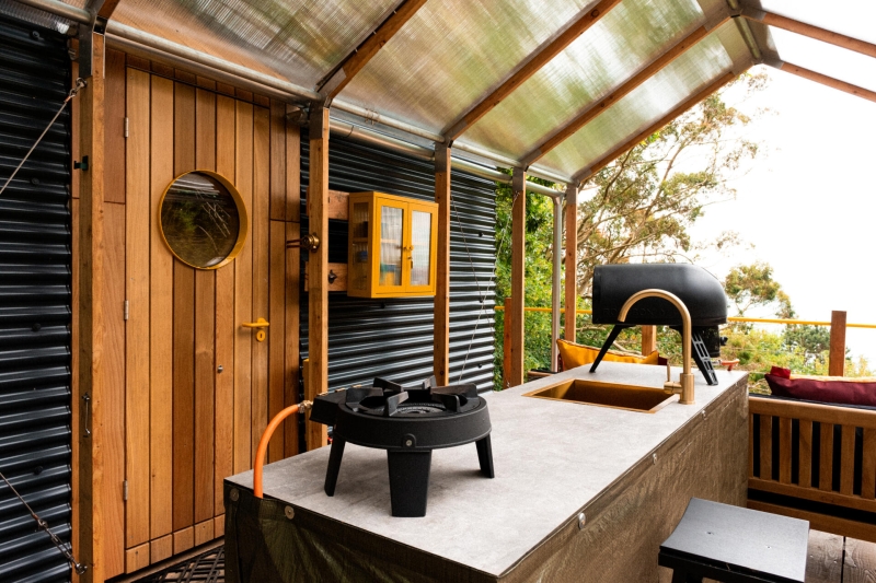 This Elevated Modular Tiny House Is The Woodland Escape You’ve Always Wanted