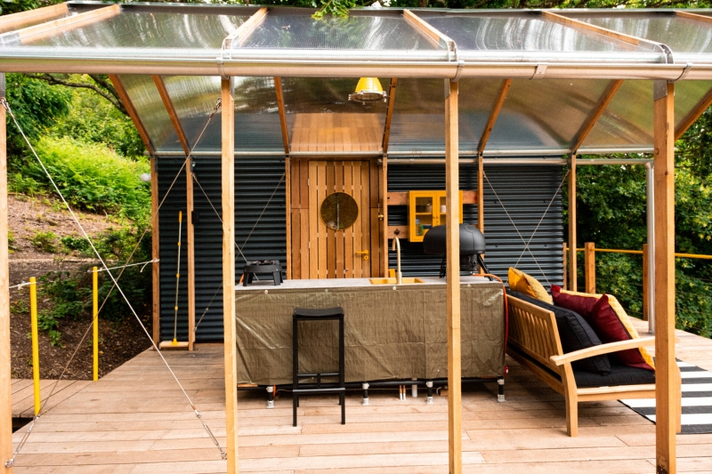 This Elevated Modular Tiny House Is The Woodland Escape You’ve Always Wanted