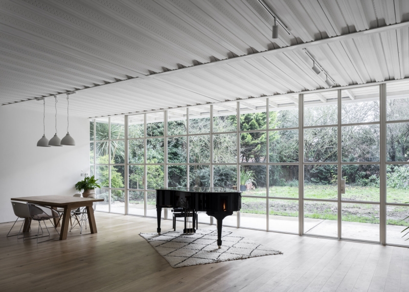 This Home Reimagines Tudor Style With a Modern Twist