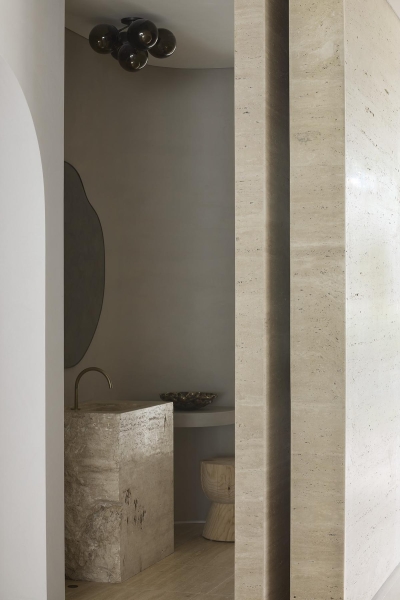 This Sculptural Home Turns Minimalism Into a Statement
