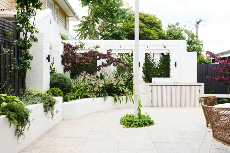 Vaulted Ceilings and Garden Views Make This Home a True Sanctuary