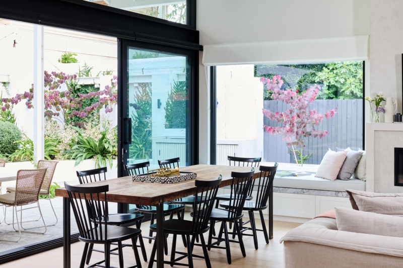 Vaulted Ceilings and Garden Views Make This Home a True Sanctuary